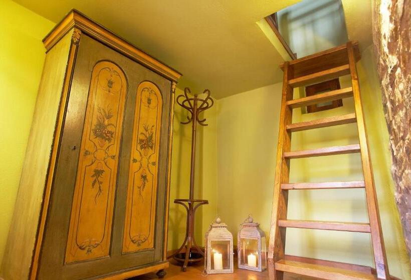 חדר סופריור פנימי, Kyrimai