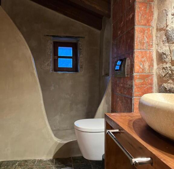 סוויטה נוף לים, Kyrimai