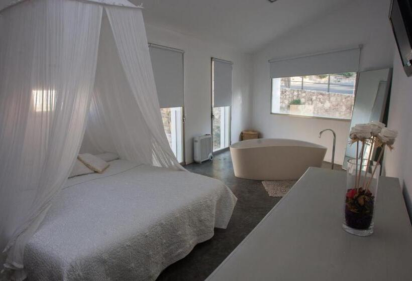 סוויטה, La Maga Rooms