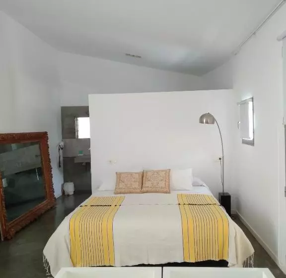 ジュニアスイート, La Maga Rooms
