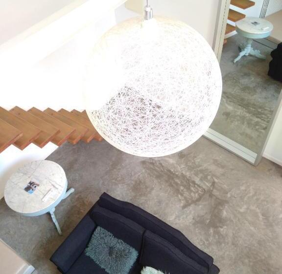 סוויטת ג'וניור, La Maga Rooms