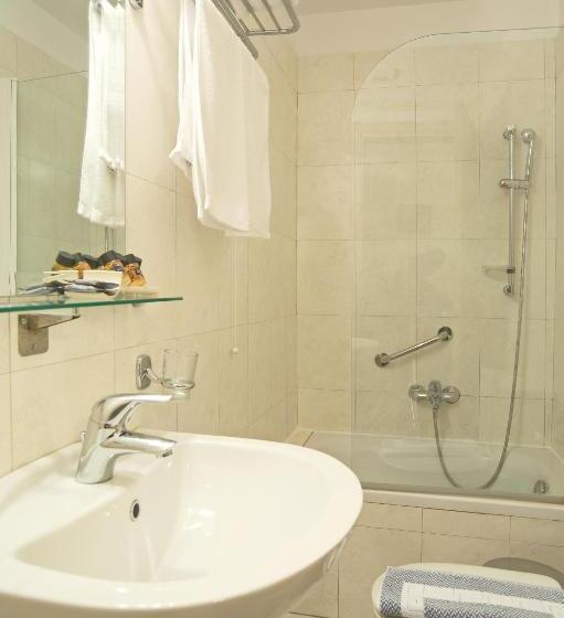 חדר סטנדרט, Leto Delphi