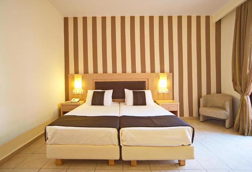 חדר סטנדרט, Leto Delphi