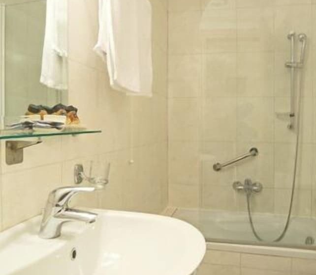 חדר סטנדרט יחיד, Leto Delphi