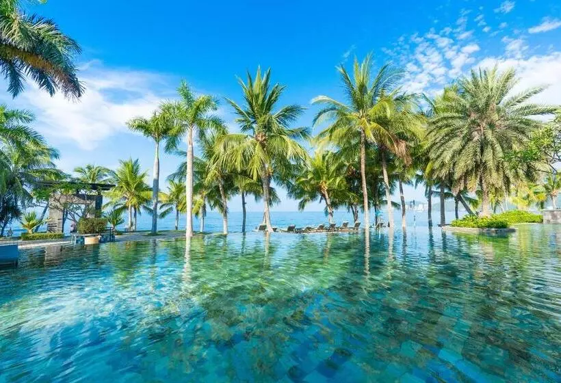 キングサイズベッドのスタンダードルーム, Mandarin Oriental Sanya