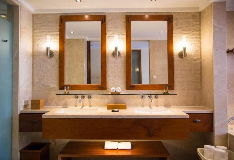 Номер Стандарт с Террасой, Mandarin Oriental Sanya