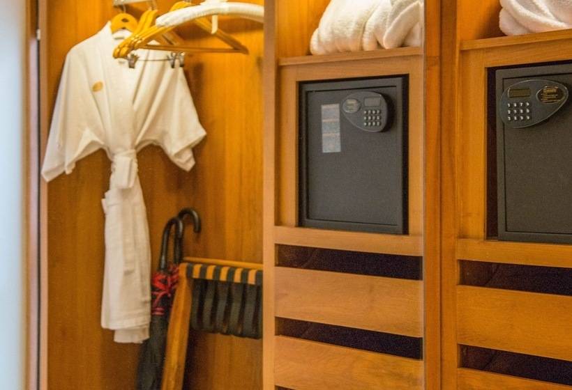 Номер Deluxe Вид на Сад, Mandarin Oriental Sanya