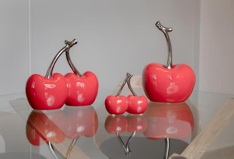 غرفة عائلية, Neoklassiko Koukouli