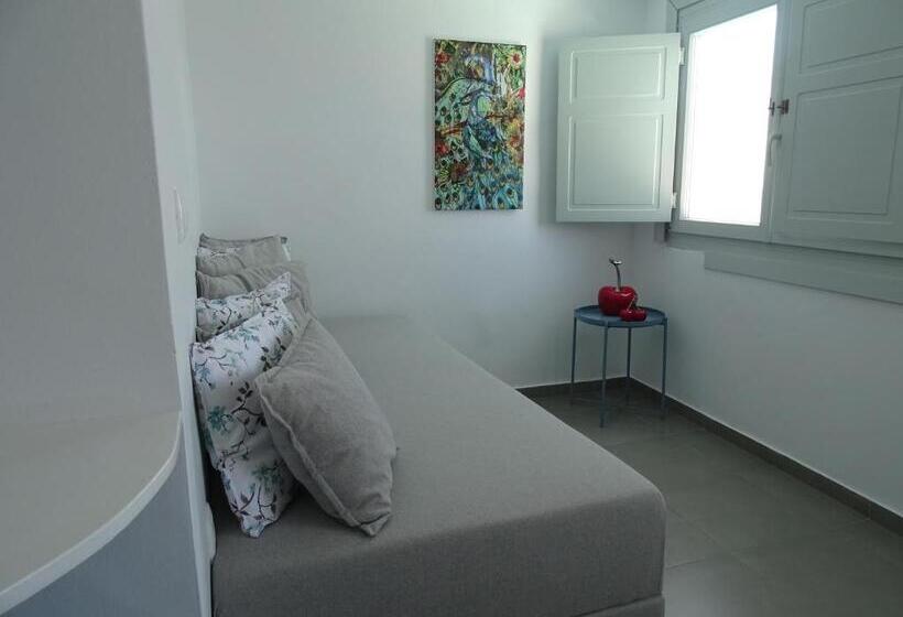 غرفة ديلوكس مطلّة علي البحر, Neoklassiko Koukouli