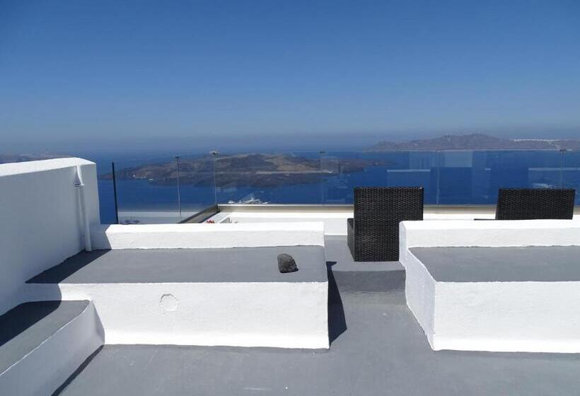 جناح جونيور مطلّ علي البحر, Neoklassiko Koukouli