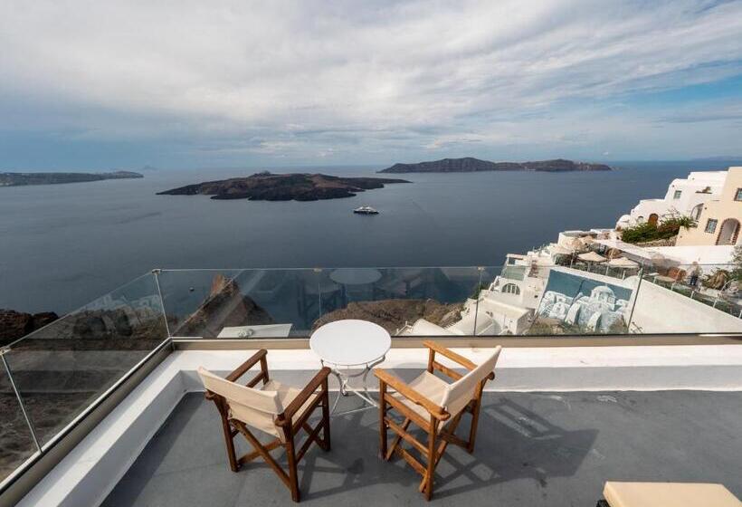 جناح جونيور مطلّ علي البحر, Neoklassiko Koukouli