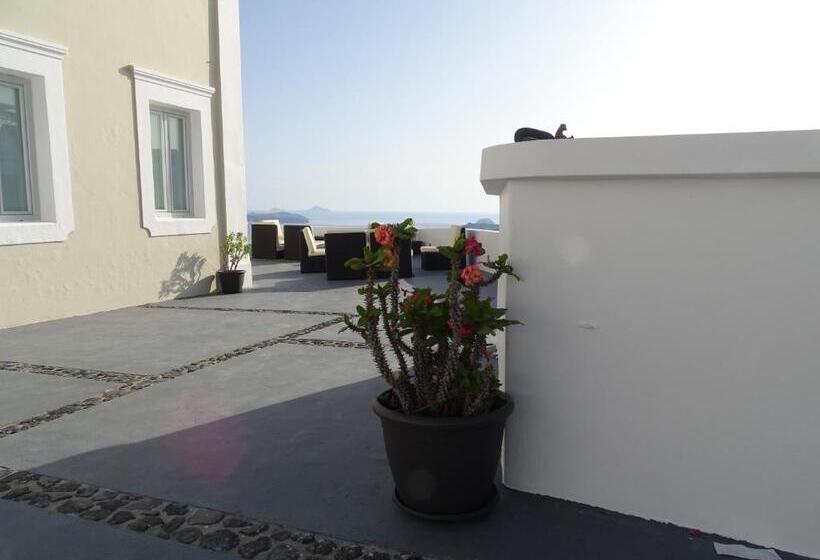 غرفة ديلوكس, Neoklassiko Koukouli