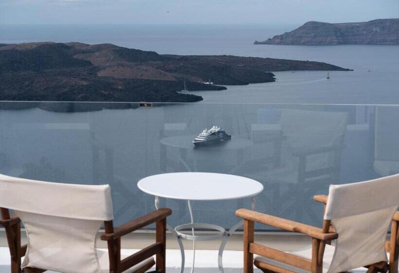 جناح جونيور مطلّ علي البحر, Neoklassiko Koukouli