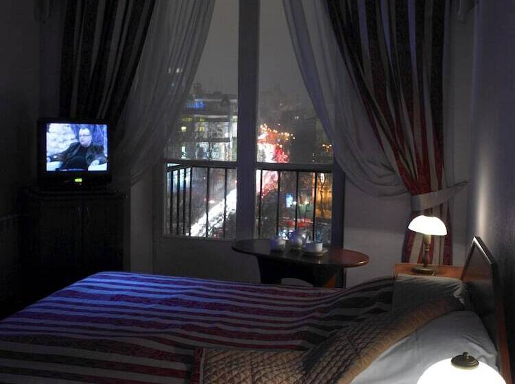 اتاق اکونومی, Ukraine