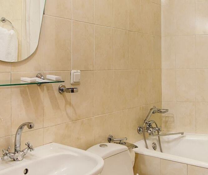 Habitación Economy, Ukraine