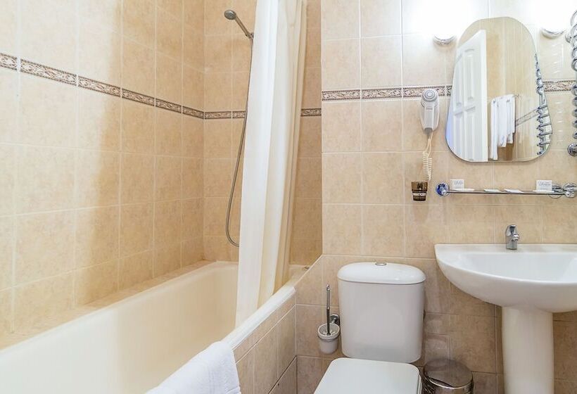 Habitación Economy, Ukraine