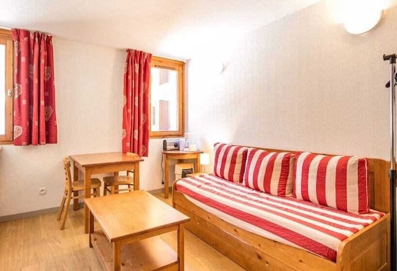 استودیوی استاندارد, Vacanceole Le Hameau De Valloire