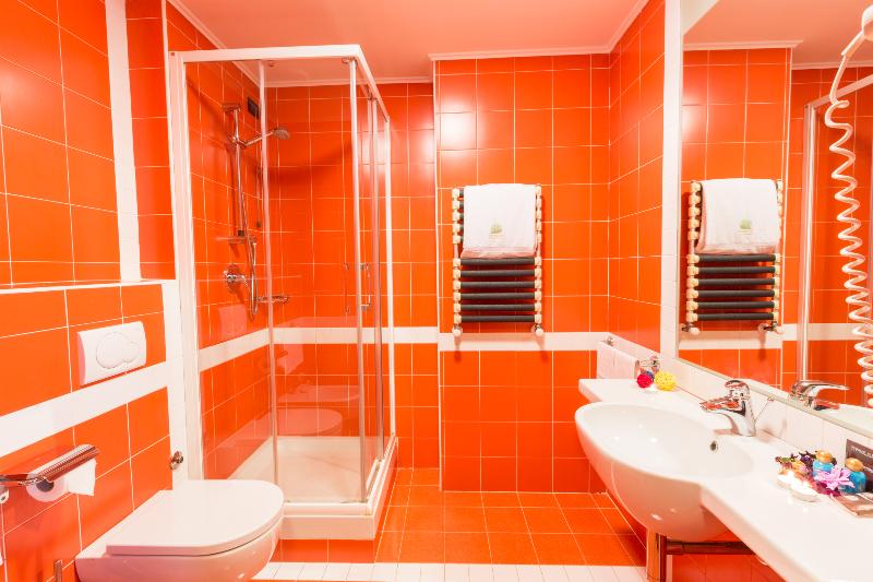 غرفة قياسية, Victoria Terme