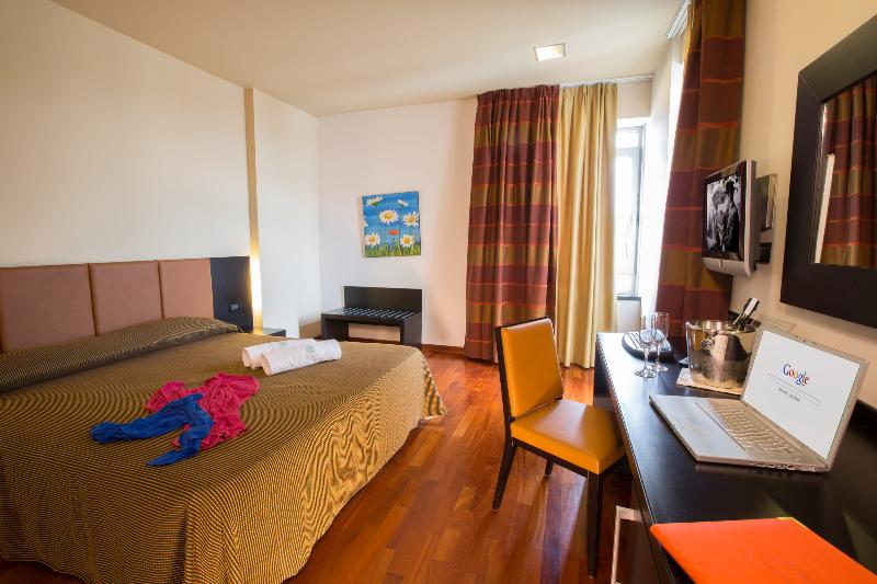 غرفة قياسية, Victoria Terme