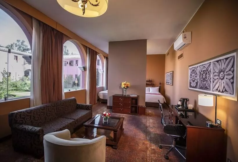 سوییت جونیور, Wyndham Costa Del Sol Arequipa