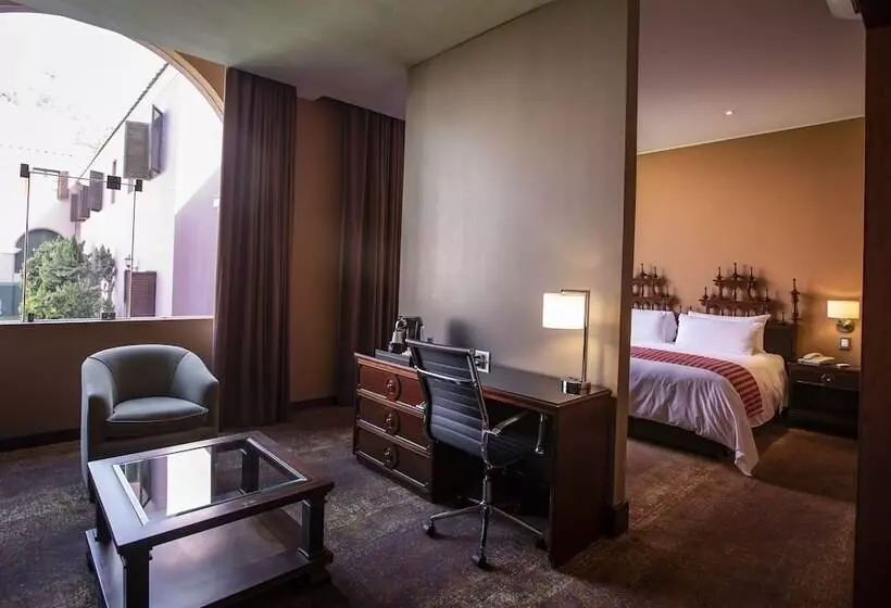 سوییت جونیور, Wyndham Costa Del Sol Arequipa