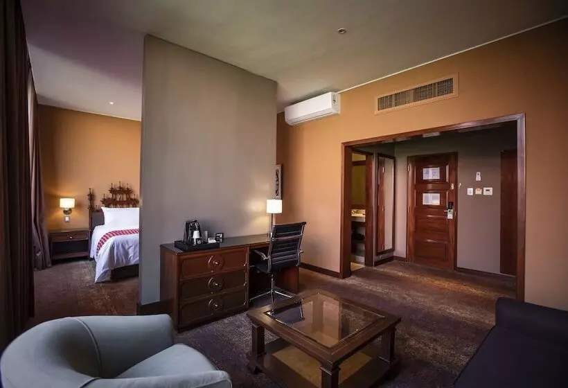 سوییت جونیور, Wyndham Costa Del Sol Arequipa