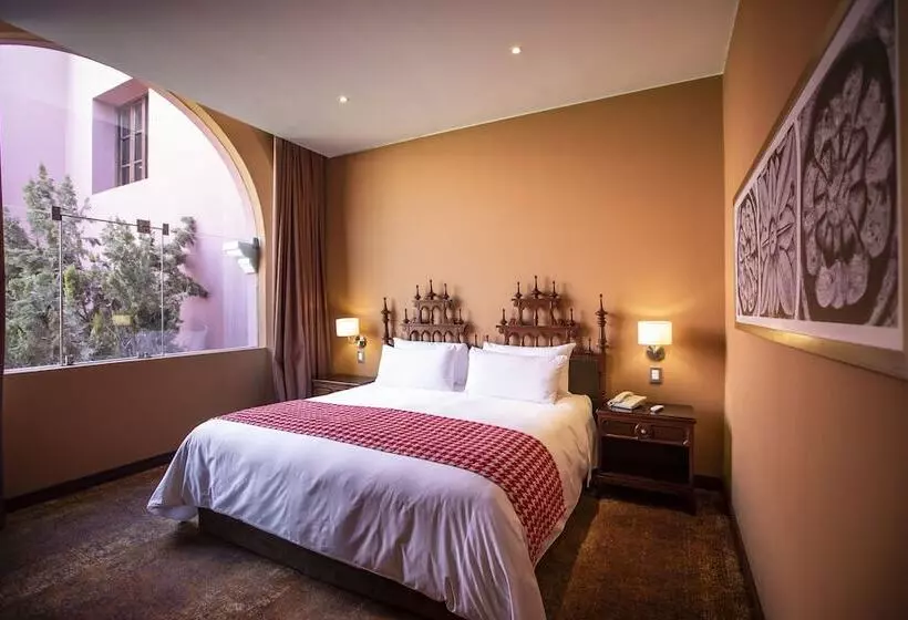 سوییت جونیور, Wyndham Costa Del Sol Arequipa