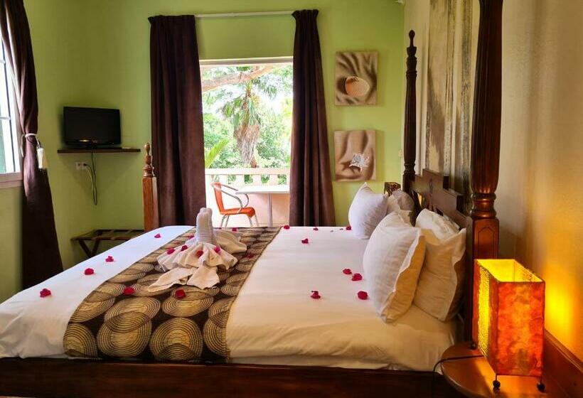 اتاق سوپریور, Habitation Du Comté