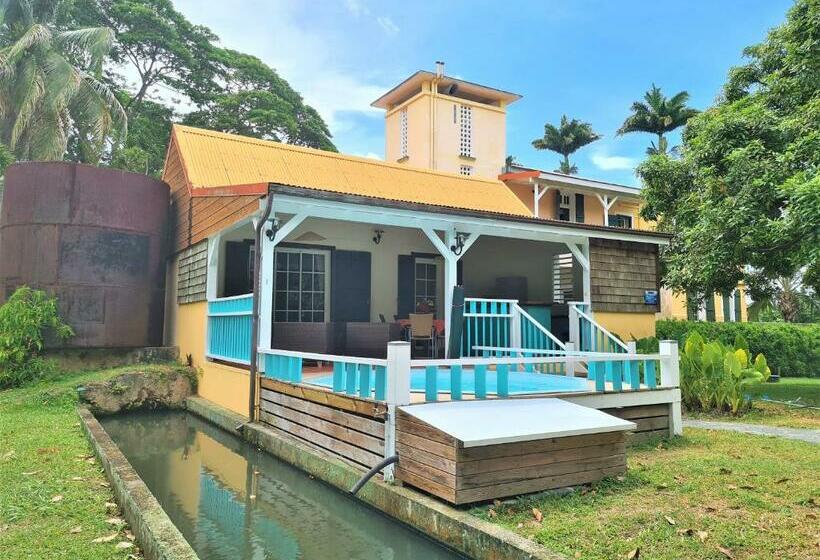 بانگلوی استاندارد 2 خوابه, Habitation Du Comté