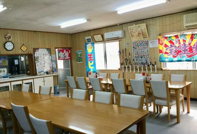 带共用浴室的标准房间, Housei