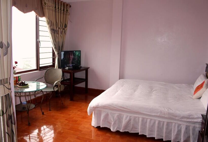 Deluxe Room Mountain View, Sapa Stay