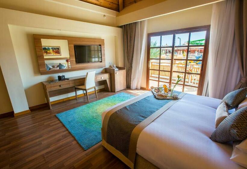 بانگلوی استاندارد, Pickalbatros Aqua Blu Sharm El Sheikh