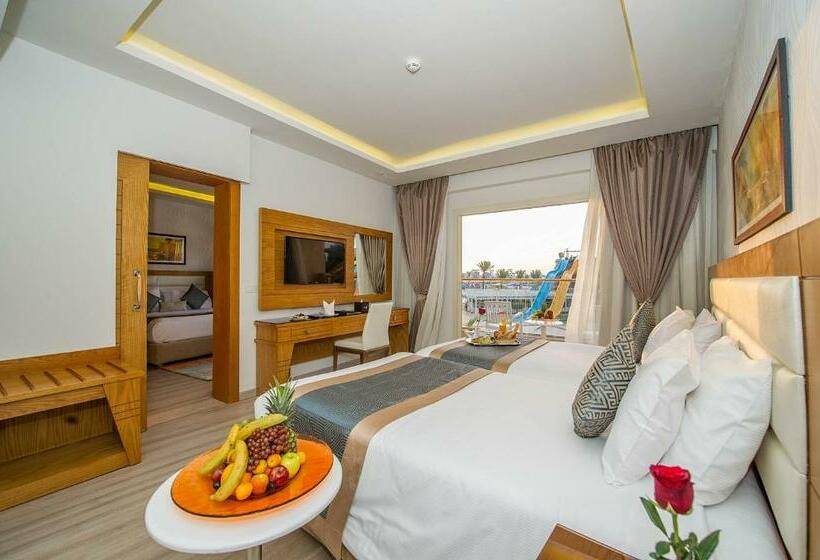 اتاق خانوادگی, Pickalbatros Aqua Blu Sharm El Sheikh