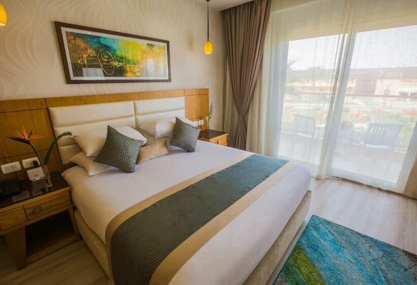 اتاق خانوادگی, Pickalbatros Aqua Blu Sharm El Sheikh