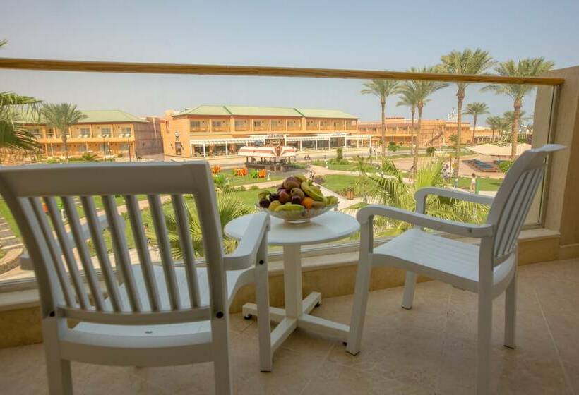 اتاق خانوادگی, Pickalbatros Aqua Blu Sharm El Sheikh