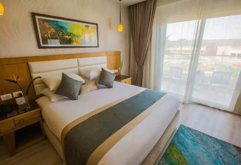 Single Deluxe Room
