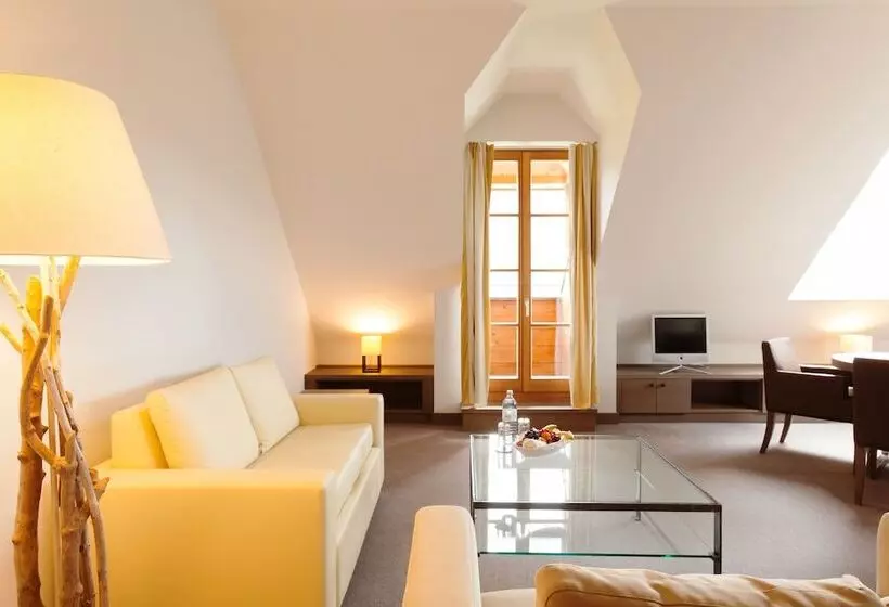 سوییت, Arosa Kitzbuhel