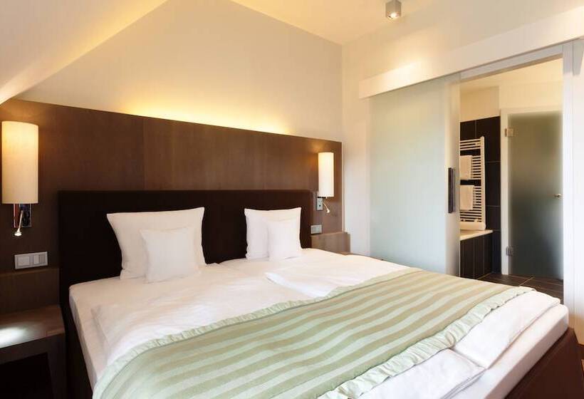 جناح, Arosa Kitzbuhel