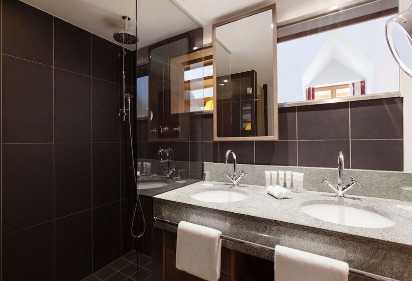 غرفة تنفيذية, Arosa Kitzbuhel