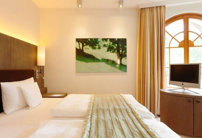 غرفة تنفيذية, Arosa Kitzbuhel