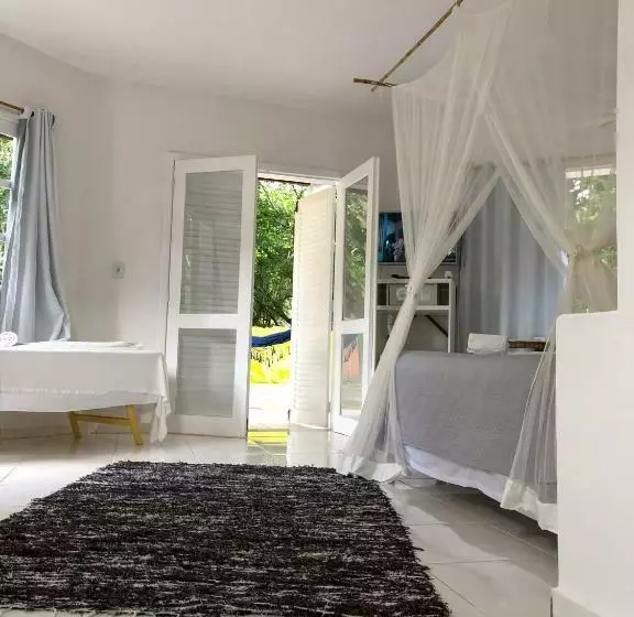 اتاق استاندارد چهارنفره با بالکن, Arraial Praia Hotel Pousada