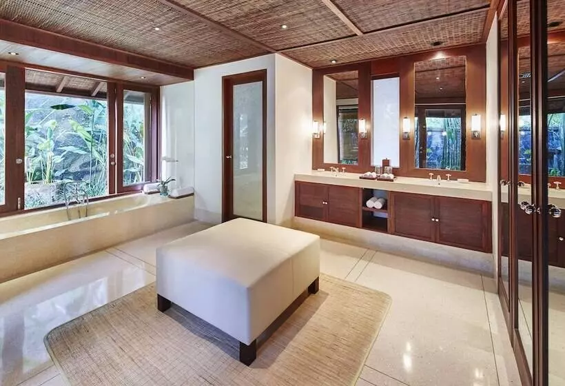 ویلای 3 خوابه با استخر, Como Shambhala Estate