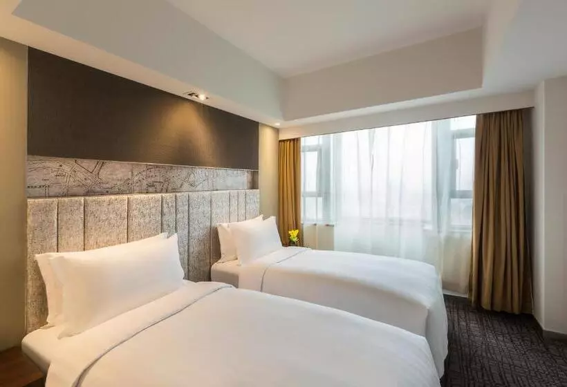Sviitti 2 Makuuhuonetta, Grand Mercure Shanghai Hongqiao