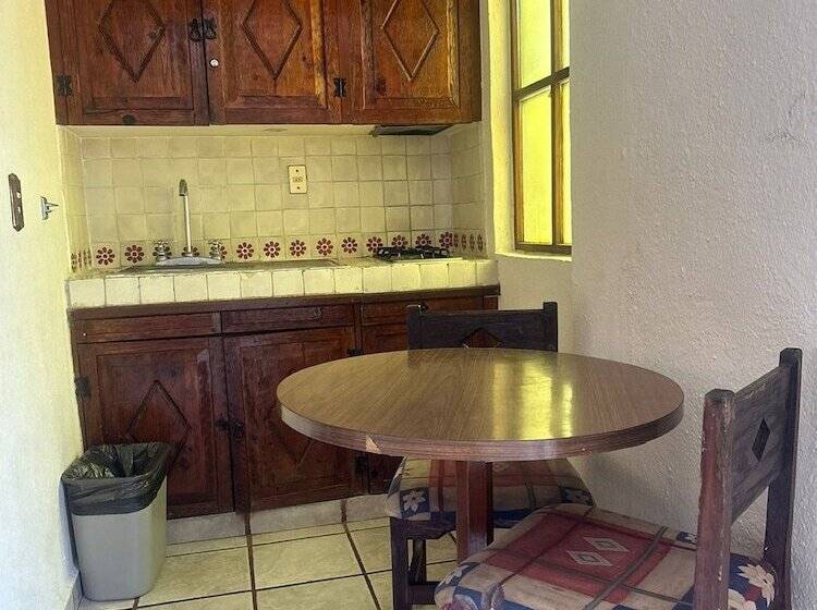 غرفه قياسيه سريرين مزدوجين, Hacienda Maria Eugenia