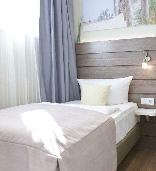 Номер Комфорт Индивидуальный, Kiel By Golden Tulip