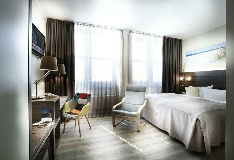 غرفة قياسية, Kiel By Golden Tulip