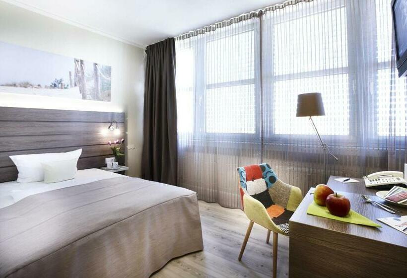 غرفة قياسية, Kiel By Golden Tulip