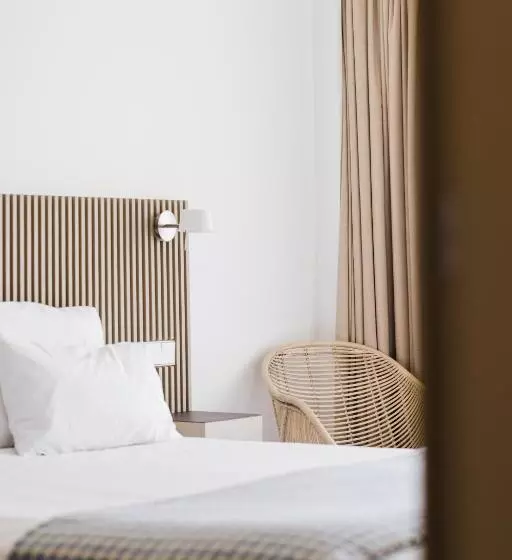 سوییت با چشم‌انداز دریا, Memmo Baleeira   Design Hotels