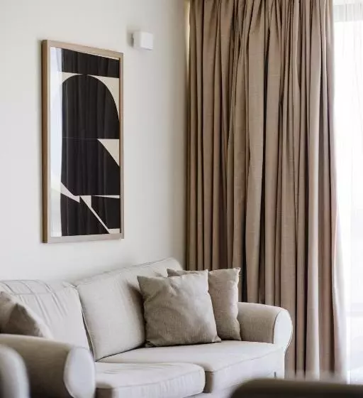 2 Bedrooms Suite Sea View, Memmo Baleeira   Design Hotels