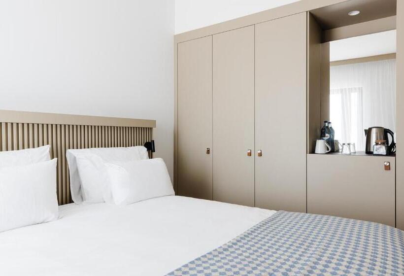 基本间, Memmo Baleeira   Design Hotels